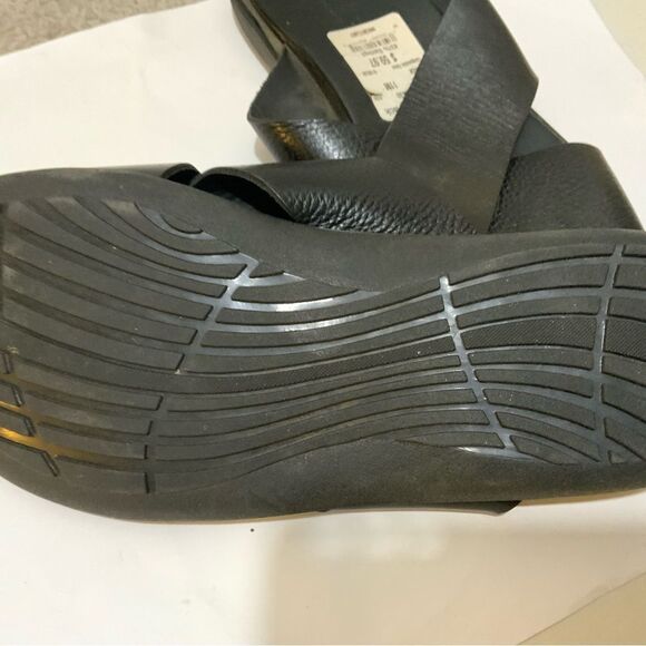 Kenneth Cole mens Crisscross Leather Slide Sandal Black 11 M main image 4